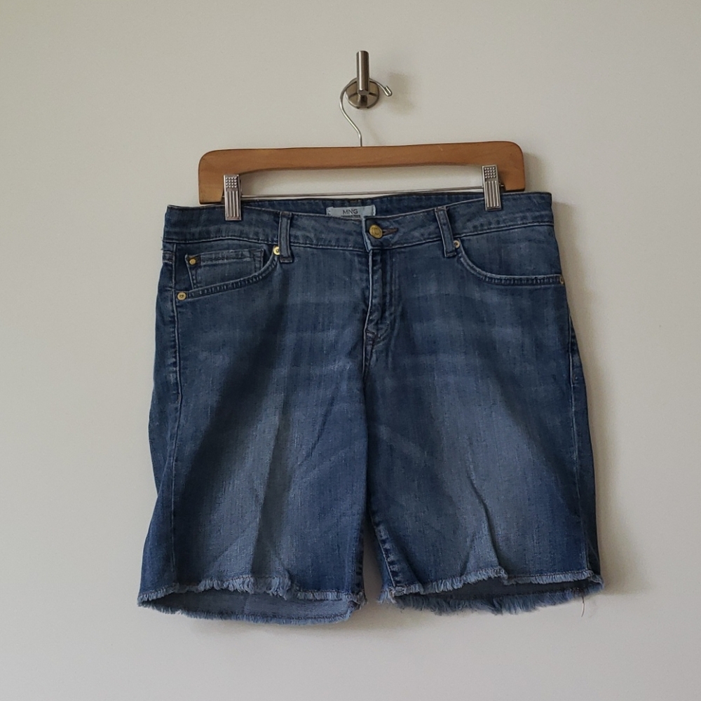 MNG Denim shorts sz. 8